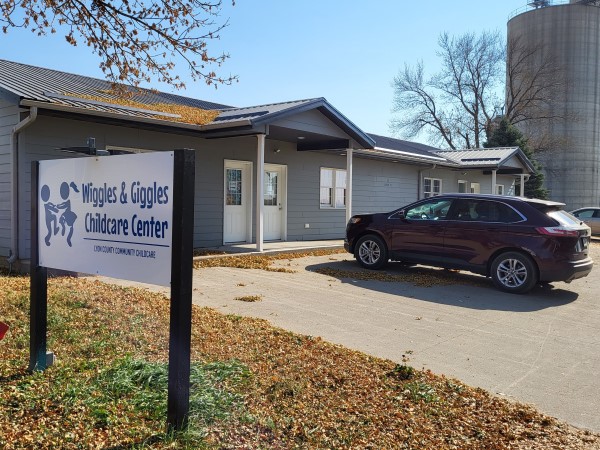 Lyon County Community Child Care - Wiggles & Giggles Childcare Center in Larchwood